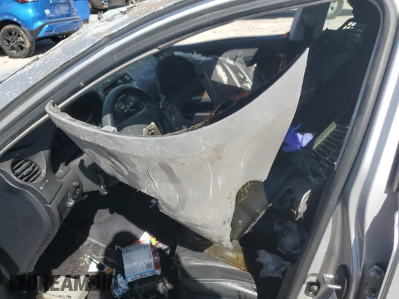 2009 Lexus IS 250 with VIN JTHCK262095033140, listed as a Copart auction lot 47028105 with Not provided miles and Clean title. Bid and sale history available at DreamBid. Image 13.