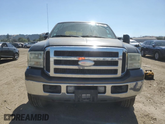 2007 Ford F-250 XL with VIN 1FTSW21P57EA59900, listed as a Copart auction lot 58787085 with 216,385 mi miles and Salvage title. Bid and sale history available at DreamBid. Image 5.
