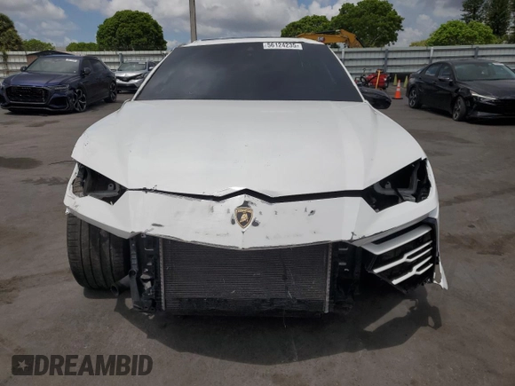 2019 Lamborghini Urus z VIN ZPBUA1ZL1KLA01041, wystawiony jako Copart lot #56124235 z przebiegiem Nie podano mil oraz Tytuł czysty. Historia ofert i sprzedaży dostępna na DreamBid. Obrazek 5.