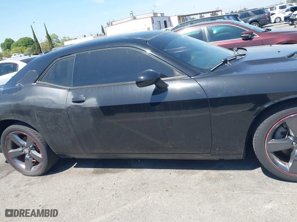 2013 Dodge Challenger SXT with VIN 2C3CDYAG9DH708717, listed as a IAAI auction lot 41990705 with 92,784 mi miles. Bid and sale history available at carsss.com. Image 13.