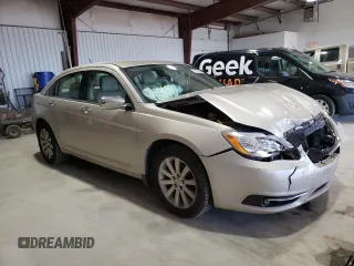 2014 Chrysler 200 Limited with VIN 1C3CCBCG9EN192753, listed as a Copart auction lot 51296235 with 97,985 mi miles and Salvage Title. Bid and sale history available at carsss.com. Image 4.