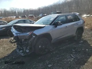 2024 Toyota RAV4 Hybrid XSE with VIN 2T3E6RFV6RW053905, listed as a Copart auction lot 44518145 with 18,452 mi miles and Salvage Title. Bid and sale history available at carsss.com. Image 1.