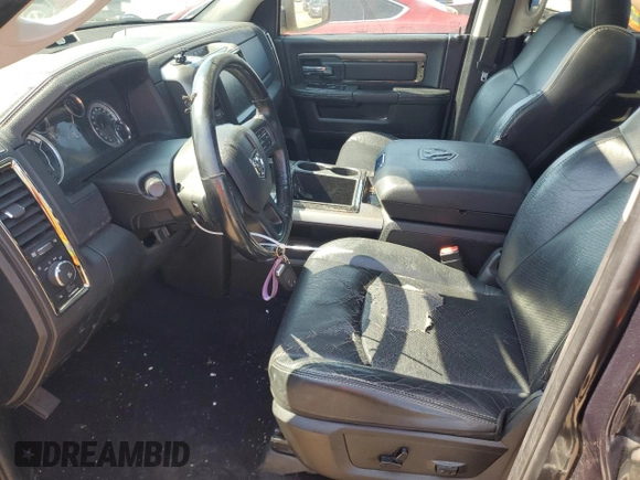 2015 Ram 1500 Sport z VIN 1C6RR7HT3FS584242, wystawiony jako Copart lot #57354125 z przebiegiem Nie podano mil oraz Szkoda całkowita • Salvage title. Historia ofert i sprzedaży dostępna na DreamBid. Obrazek 7.