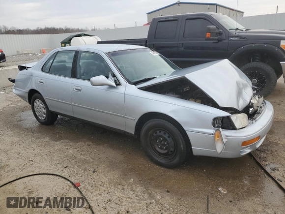 1996 Toyota Camry DX with VIN 4T1BG12K0TU763718, listed as a Copart auction lot 49430085 with 175,283 mi miles and Non Repairable. Bid and sale history available at carsss.com. Image 4.