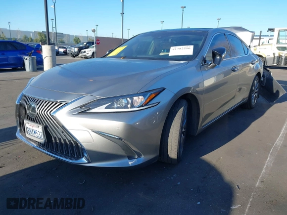 2019 Lexus ES 350 with VIN JTHBZ1B17K2004045, listed as a IAAI auction lot 41782256 with 58,039 mi miles and . Bid and sale history available at DreamBid. Image 17.