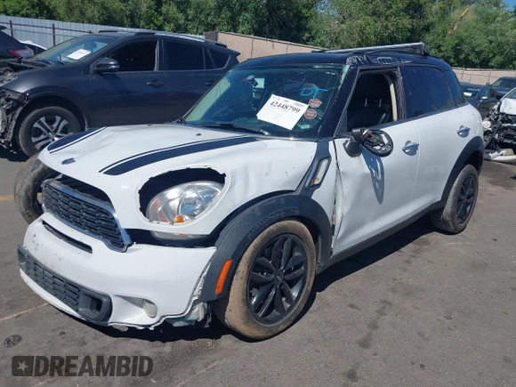 2012 MINI Countryman S с VIN WMWZC3C54CWL86735, выставлен на аукционе IAAI как лот 42448799 с пробегом 113 668 миль миль и . История ставок и продаж доступна на DreamBid. Изображение 2.