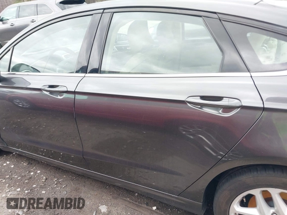 2015 Ford Fusion SE z VIN 1FA6P0H73F5121260, wystawiony jako IAAI lot #41837294 z przebiegiem 169 246 mil mil oraz . Historia ofert i sprzedaży dostępna na DreamBid. Obrazek 14.