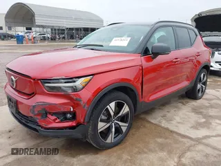 2021 Volvo XC40 with VIN YV4ED3UR7M2564563, listed as a IAAI auction lot 41578313 with 32,293 mi miles and . Bid and sale history available at carsss.com. Image 21.