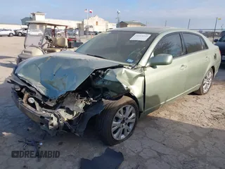 2010 Toyota Avalon XL with VIN 4T1BK3DB9AU354427, listed as a IAAI auction lot 41614018 with Not Provided miles and . Bid and sale history available at carsss.com. Image 17.
