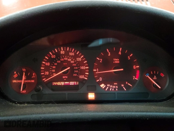 1994 BMW 3 Series 325iC with VIN WBABJ6326RJD31632, listed as a Copart auction lot 79027024 with 144,828 mi miles and Clean Title. Bid and sale history available at carsss.com. Image 9.