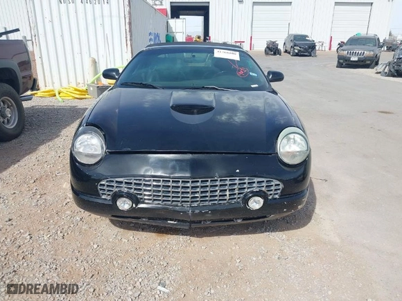 2002 Ford Thunderbird w/Hardtop Premium with VIN 1FAHP60A72Y129115, listed as a IAAI auction lot 41768100 with NaN miles. Bid and sale history available at carsss.com. Image 12.