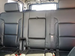2019 GMC Yukon XL SLT with VIN 1GKS2GKC5KR363643, listed as a Copart auction lot 52749525 with 92,872 mi miles and Salvage title. Bid and sale history available at DreamBid. Image 10.