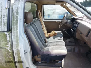 1987 Nissan Hardbody E z VIN JN6ND11S1HW047821, wystawiony jako IAAI lot #42210912 z przebiegiem 162 721 mil mil oraz . Historia ofert i sprzedaży dostępna na DreamBid. Obrazek 8.