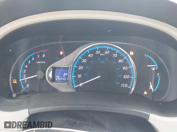 2011 Toyota Sienna XLE AAS with VIN 5TDYK3DC8BS016319, listed as a IAAI auction lot 42186294 with 293,401 mi miles and . Bid and sale history available at DreamBid. Image 7.
