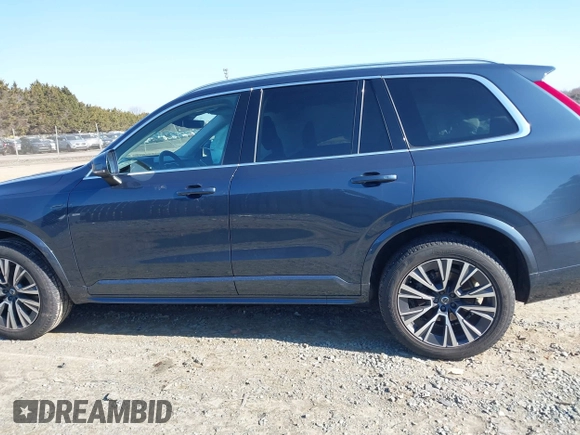 2022 Volvo XC90 Momentum with VIN YV4A22PK4N1804480, listed as a IAAI auction lot 41500901 with 31,539 mi miles. Bid and sale history available at carsss.com. Image 14.
