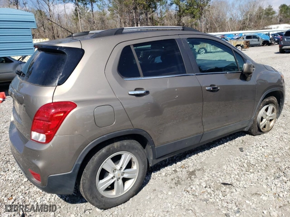 2020 Chevrolet Trax LT with VIN KL7CJLSBXLB352910, listed as a Copart auction lot 46119355 with 84,826 mi miles and Salvage Title. Bid and sale history available at carsss.com. Image 3.