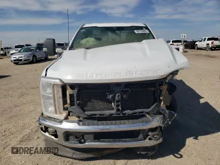 2023 Ford F-250 XL with VIN 1FT7W2BT8PEC30883, listed as a Copart auction lot 50710665 with 47,949 mi miles and Salvage Title. Bid and sale history available at DreamBid. Image 5.