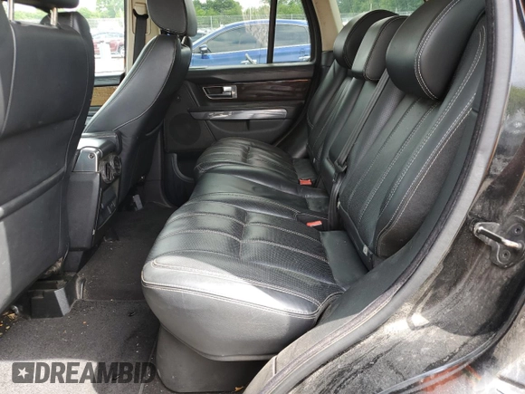 2013 Land Rover Range Rover Sport SC z VIN SALSH2E43DA787351, wystawiony jako Copart lot #58898885 z przebiegiem 174 585 mil mil oraz Szkoda całkowita • Salvage title. Historia ofert i sprzedaży dostępna na DreamBid. Obrazek 11.
