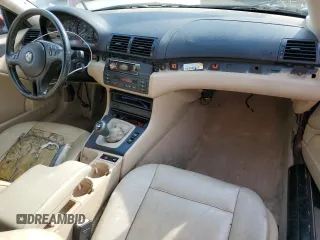 2001 BMW 3 Series 325Ci with VIN WBABN33441JW47519, listed as a Copart auction lot 70781094 with 147,819 mi miles and Salvage Title. Bid and sale history available at carsss.com. Image 8.