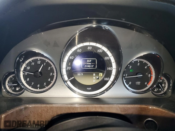 2011 Mercedes-Benz E 350 Luxury with VIN WDDHF2EB4BA498424, listed as a Copart auction lot 49117145 with 219,517 mi miles and Salvage title. Bid and sale history available at DreamBid. Image 9.