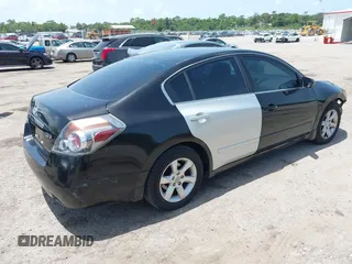 2009 Nissan Altima SL with VIN 1N4AL21E59N549166, listed as a IAAI auction lot 42464028 with 170,253 mi miles and . Bid and sale history available at DreamBid. Image 4.