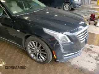 2017 Cadillac CT6 AWD z VIN 1G6KB5RS3HU138367, wystawiony jako Copart lot #57324325 z przebiegiem 103 956 mil mil oraz Szkoda całkowita • Salvage title. Historia ofert i sprzedaży dostępna na DreamBid. Obrazek 14.