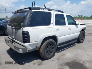 2006 Chevrolet Tahoe LT z VIN 1GNEC13Z36R169468, wystawiony jako IAAI lot #42329446 z przebiegiem 235 118 mil mil oraz . Historia ofert i sprzedaży dostępna na DreamBid. Obrazek 4.