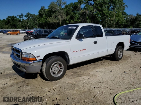 1998 Dodge Dakota SLT z VIN 1B7GL22X7WS691150, wystawiony jako Copart lot #52904105 z przebiegiem 209 423 mil mil oraz Szkoda całkowita • Salvage title. Historia ofert i sprzedaży dostępna na DreamBid. Obrazek 1.