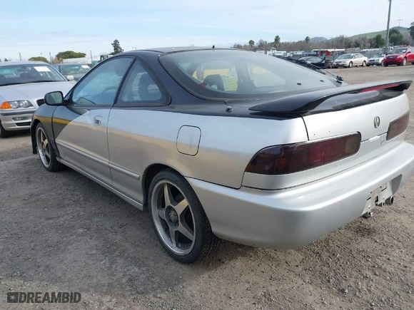 1996 Acura Integra LS with VIN JH4DC4450TS022559, listed as a IAAI auction lot 41546155 with 230,779 mi miles. Bid and sale history available at carsss.com. Image 3.