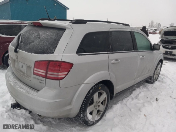 2010 Dodge Journey SXT with VIN 3D4PH5FV1AT143358, listed as a Copart auction lot 83870564 with 108,379 mi miles and Salvage Title. Bid and sale history available at carsss.com. Image 3.