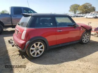 2005 MINI Hardtop S with VIN WMWRE33515TL10355, listed as a Copart auction lot 50391825 with 174,150 mi miles and Salvage title. Bid and sale history available at DreamBid. Image 3.