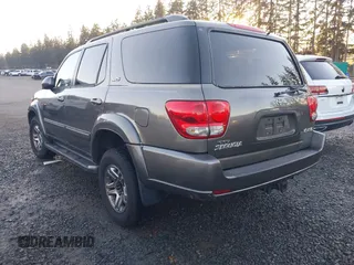 2005 Toyota Sequoia SR5 with VIN 5TDBT44A25S234574, listed as a IAAI auction lot 41033109 with 156,542 mi miles and . Bid and sale history available at DreamBid. Image 3.