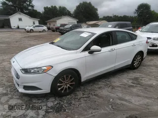 2016 Ford Fusion S with VIN 3FA6P0G70GR126917, listed as a IAAI auction lot 42163529 with 252,148 mi miles and . Bid and sale history available at DreamBid. Image 2.