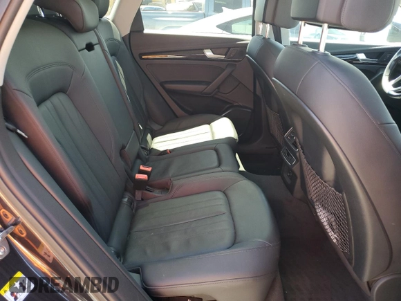 2019 Audi Q5 Premium with VIN WA1ANAFYXK2117563, listed as a Copart auction lot 61355445 with 49,209 mi miles and Salvage title. Bid and sale history available at DreamBid. Image 11.