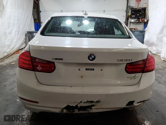 2015 BMW 3 Series 320i xDrive with VIN WBA3C3C54FK201696, listed as a Copart auction lot 64204924 with 97,211 mi miles and Salvage Title. Bid and sale history available at carsss.com. Image 6.
