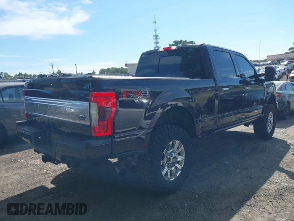 2018 Ford F-250 XL with VIN 1FT7W2BT5JEC36583, listed as a IAAI auction lot 40254495 with 137,845 mi miles and . Bid and sale history available at DreamBid. Image 4.