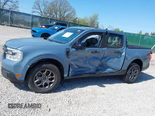 2024 Ford Maverick XLT with VIN 3FTTW8H38RRA11771, listed as a IAAI auction lot 41998820 with 4,346 mi miles and . Bid and sale history available at carsss.com. Image 14.