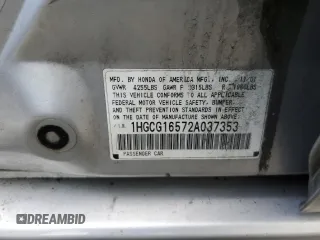 2002 Honda Accord EX z VIN 1HGCG16572A037353, wystawiony jako Copart lot #56564675 z przebiegiem Nie podano mil oraz Szkoda całkowita • Salvage title. Historia ofert i sprzedaży dostępna na DreamBid. Obrazek 13.