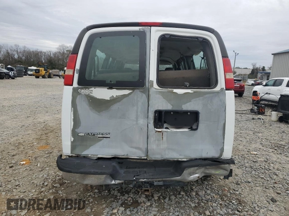 2007 Chevrolet Express Passenger with VIN 1GAHG39UX71101095, listed as a Copart auction lot 41585775 with 356,651 mi miles and Salvage title. Bid and sale history available at DreamBid. Image 6.