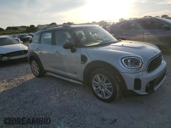 2022 MINI Countryman Cooper with VIN WMZ43BR00N3N70142, listed as a Copart auction lot 86846004 with 38,921 mi miles and Clean title. Bid and sale history available at DreamBid. Image 4.