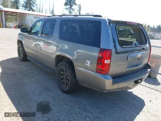 2007 Chevrolet Suburban LTZ with VIN 1GNFK16327J171386, listed as a IAAI auction lot 42035892 with 1 mi miles. Bid and sale history available at carsss.com. Image 3.