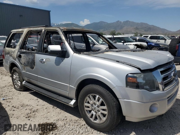 2014 Ford Expedition Limited z VIN 1FMJU2A50EEF01135, wystawiony jako Copart lot #58932625 z przebiegiem Nie podano mil oraz Szkoda całkowita • Salvage title. Historia ofert i sprzedaży dostępna na DreamBid. Obrazek 4.