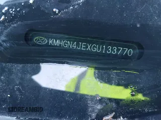 2016 Hyundai Genesis 3.8L z VIN KMHGN4JEXGU133770, wystawiony jako IAAI lot #41995242 z przebiegiem 181 715 mil mil oraz . Historia ofert i sprzedaży dostępna na DreamBid. Obrazek 9.