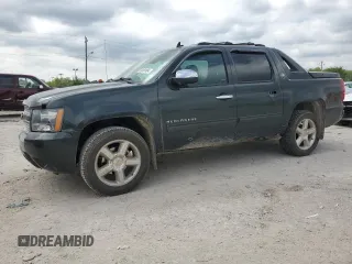 2013 Chevrolet Avalanche LS with VIN 3GNTKEE76DG215014, listed as a Copart auction lot 66491494 with 195,687 mi miles and Non Repairable. Bid and sale history available at carsss.com. Image 1.