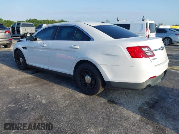 2017 Ford Police Interceptor with VIN 1FAHP2L80HG133684, listed as a IAAI auction lot 42018737 with 43,381 mi miles and . Bid and sale history available at DreamBid. Image 3.