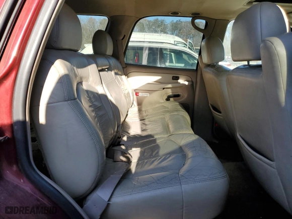 2002 Chevrolet Tahoe LT with VIN 1GNEK13Z02J300108, listed as a Copart auction lot 82101194 with 310,703 mi miles and Clean Title. Bid and sale history available at carsss.com. Image 11.