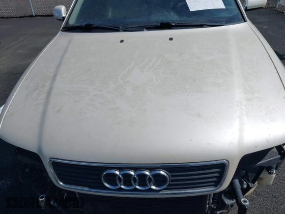 1998 Audi A4 с VIN WAUDD28D0WA185367, выставлен на аукционе IAAI как лот 41907424 с пробегом Не указан миль и . История ставок и продаж доступна на DreamBid. Изображение 10.