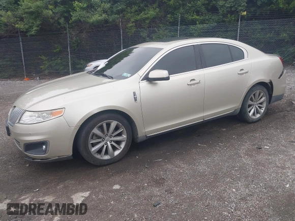 2010 Lincoln MKS с VIN 1LNHL9DRXAG614758, выставлен на аукционе IAAI как лот 42326402 с пробегом 141 602 миль миль и . История ставок и продаж доступна на DreamBid. Изображение 18.