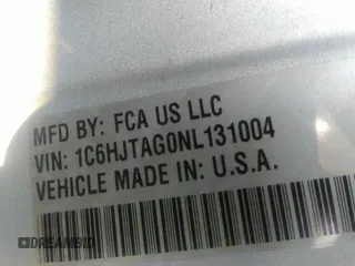 2022 Jeep Gladiator Willys with VIN 1C6HJTAG0NL131004, listed as a IAAI auction lot 40307060 with Not provided miles and . Bid and sale history available at DreamBid. Image 9.