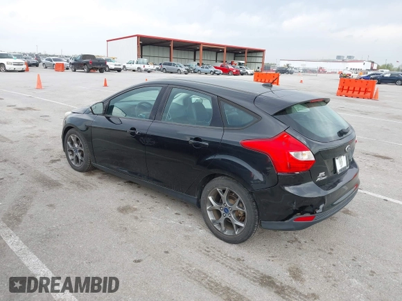 2014 Ford Focus SE with VIN 1FADP3K22EL325404, listed as a IAAI auction lot 42060162 with 115,265 mi miles. Bid and sale history available at carsss.com. Image 3.